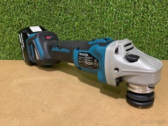 Makita DGA511Z Aku uhlová brúska s reguláciou 125mm Li-ion - 4