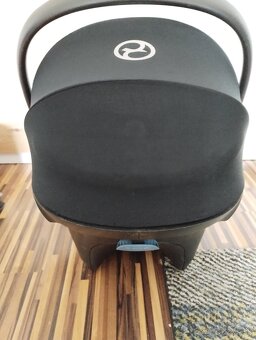 Cybex Aton M - isize + Isofix - 4