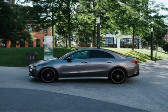 Mercedes-Benz CLA 180 Coupé AMG - 4