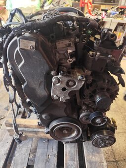 Peugeot 407 motor - 4