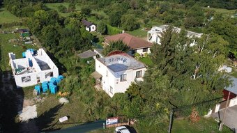Starší rodinný dom s veľkým pozemkom na predaj Šoporňa, 3787 - 4