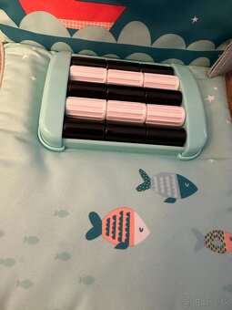 Predám hrací pult do auta  severný pół TAF TOYS - 4