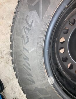 Predam 4 zimné gumy Vredestein 215/65 R16 - 4