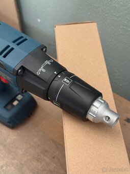 AKU skrutkovač na Sádrokartón Bosch - 4