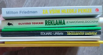 Ekonomická literatúra ,marketing - 4