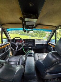 Jeep Cherokee XJ 4.6 - 4