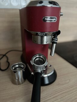 Pákový Kávovar Delonghi - 4