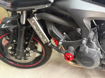 Yamaha Fazer FZ6 - 4