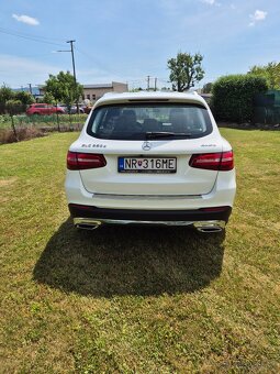 Mercedes Benz GLC 350d 4MATIC AT - 4