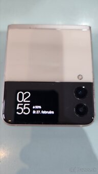 Predám Samsung galaxy Z Flip 3 5g poškodený display - 4