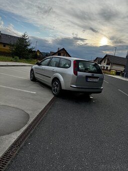 Ford Focus 1.8 TDCI - 4