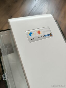 predám 25l akvárium s príslušenstvom - 4