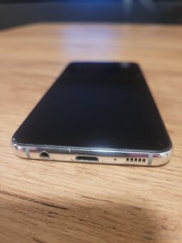Samsung galaxy s10e - 4