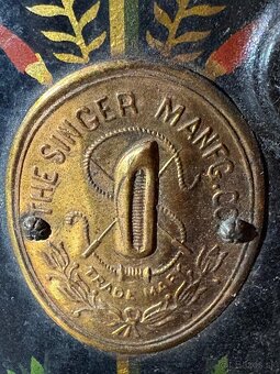 Singer 66K LOTUS z roku 1928 - 4