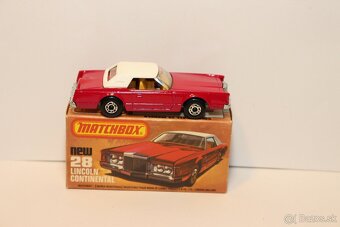 Matchbox SF Lincoln continental - 4