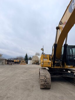 Pásové rýpadlo/bager Caterpillar 329D 30t. - 4