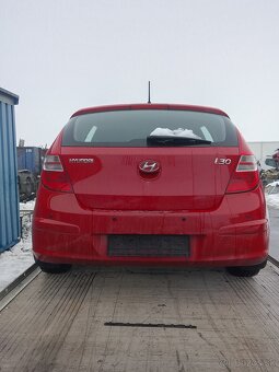 HYUNDAI I30 na náhradné diely - 4