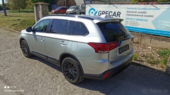 Mitsubishi Outlander 2,0 MIVEC 4WD CVT SPIRIT - 4