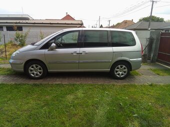 Peugeot 807 - 4