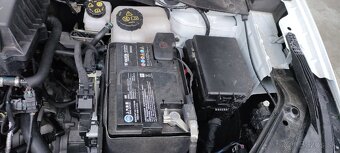Predám SUV MG ZS 1,5 BENZÍN - 4