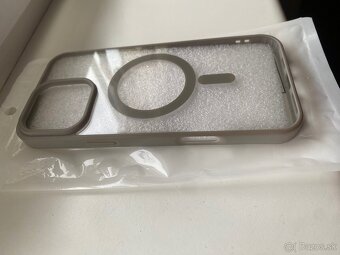 Obal na iPhone 16 pro max - 4