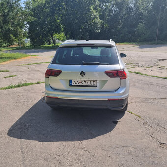 Vollkswagen Tiguan - 4