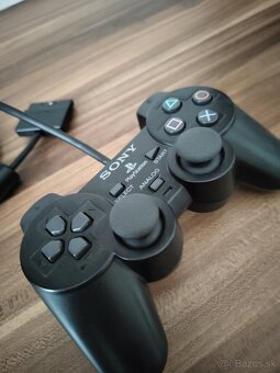 PlayStation 2 - 4