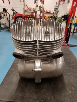 Motor jawa 350 - 4