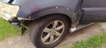 Mitsubishi Pajero - 4
