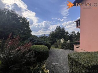 Štýlový rodinný dom v Prievidzi na PREDAJ - 4