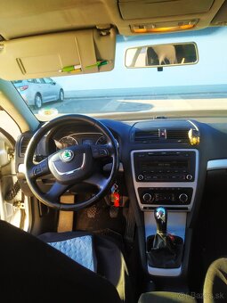 Predám Škoda Octavia 2 combi 1,6 facelift LPG - 4