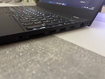 Lenovo ThinkPad T570 i5/16GB/256GB – výkon na programovanie - 4