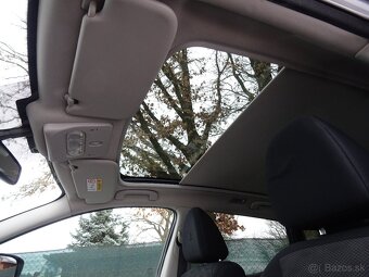 Nissan Qashqai 1,5 dCi 81kW spořeba 5,1L/100km pěkná výbava - 4