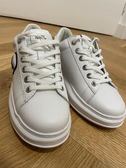 Karl - 4