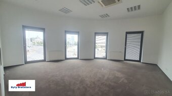 Na predaj kancelárie Modrá guľa, 506m2, Suché Mýto BAI. - 4