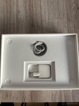 Macbook Air M1 8GB/256GB - 4