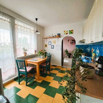 NA PRENÁJOM 3 izbový zariadený byt v Komárne - 4