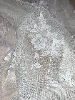 Zaclony a zavesy - 4