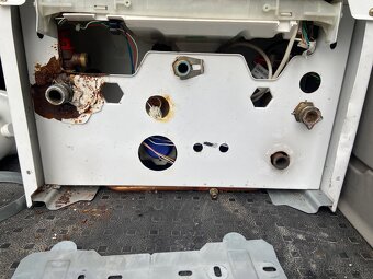 Kondenzacny kotol Protherm lev s kominom - 4