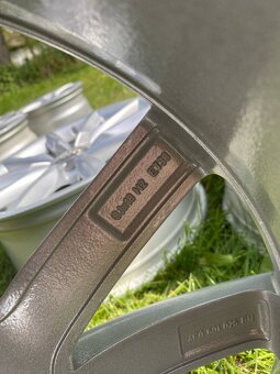 Elektrony 5x112 R18 Originál Audi - 4