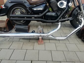 Suzuki intruder 1500LC - 4