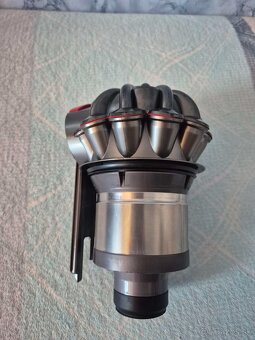 Dyson v7/v8 náhradný diel - 4