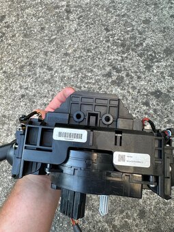 Volvo prepínač smeroviek, páčka smerových svetiel, stieračov - 4