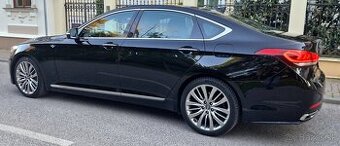 Hyundai Genesis 3.8 V6 4x4 - 4