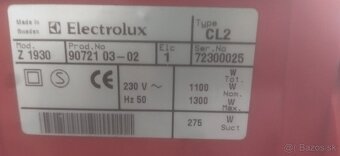 Predám vysávač Electrolux clario 1300 W. Ma nové vrecko/. Ma - 4