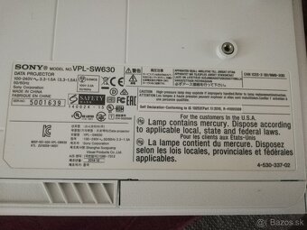 Projektor do kancelárie Sony VPL - SW630 + ovládač - 4