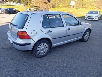 Volkswagen Golf IV 1.6 benzín rok 1999 - 4