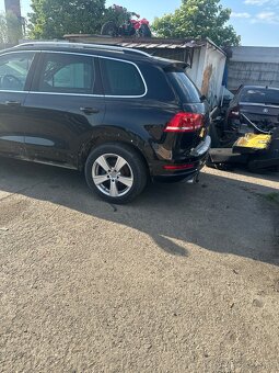 Touareg 7p Touareg 3.0 TDi Touareg 4.2 TDi - 4