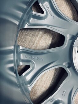 Originál R21 zimní kolesa Range Rover - 4