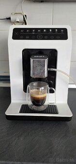 Kávovar Krups EA89 - 4